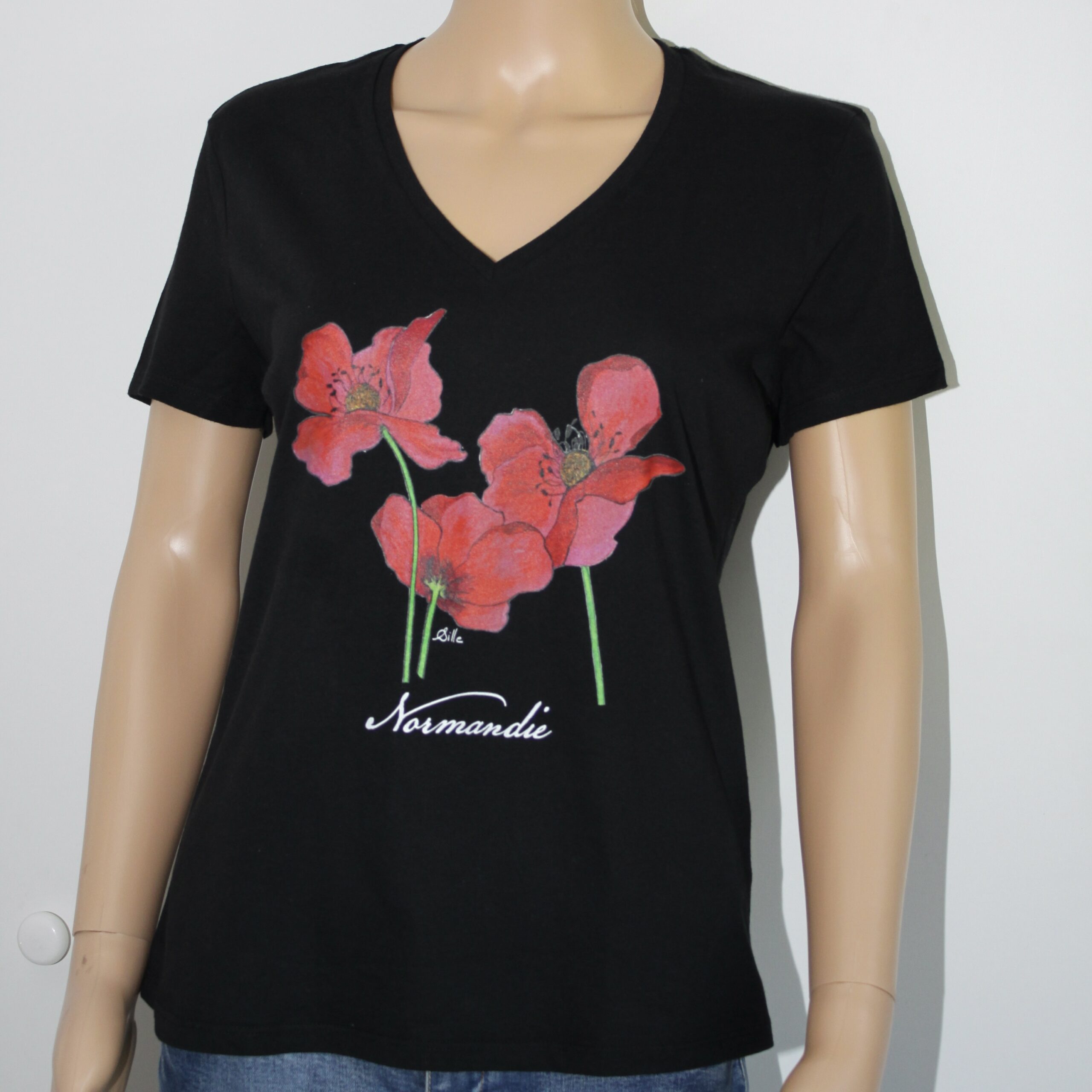 "Flying in the Wind" floral t-shirt